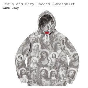 NWT authentic Supreme hoodie size M